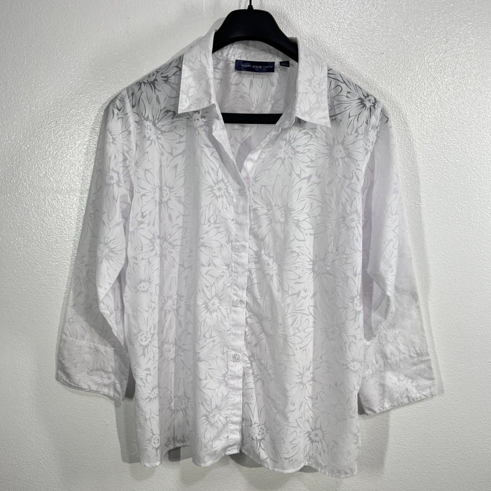 Susan Graver Style Floral Jacquard Button Front Shirt Women's 1X White‎ Blouse